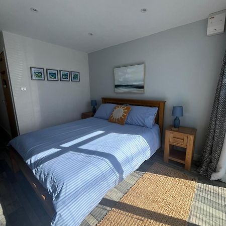 Entire Guest Suite In Four Mile Bridge, Rhoscolyn Валлі Екстер'єр фото
